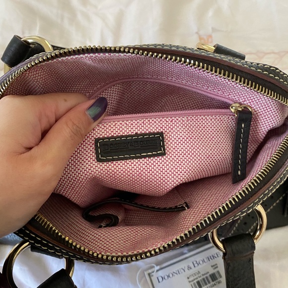 Dooney & Bourke Brown Bag - Picture 5 of 8